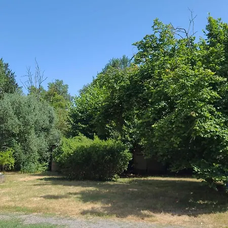 La Maison Des Arts * Jaunay-Clan