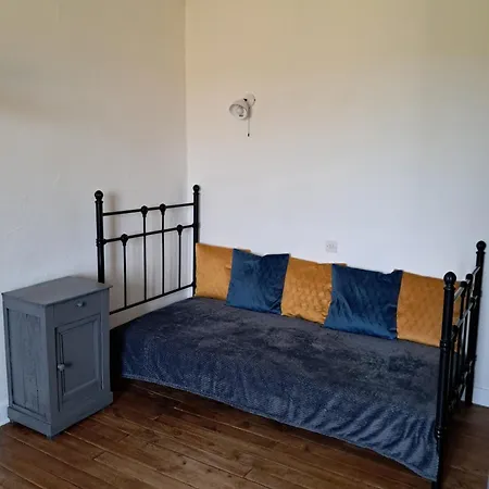 La Maison Des Arts * Jaunay-Clan